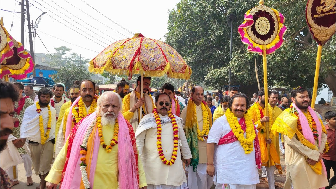 श्री Radhavallabh लाल जू Maharaj के पाटोत्सव एवं Vrindavan के प्राकट्योत्सव पर निकली चाव सवारी
