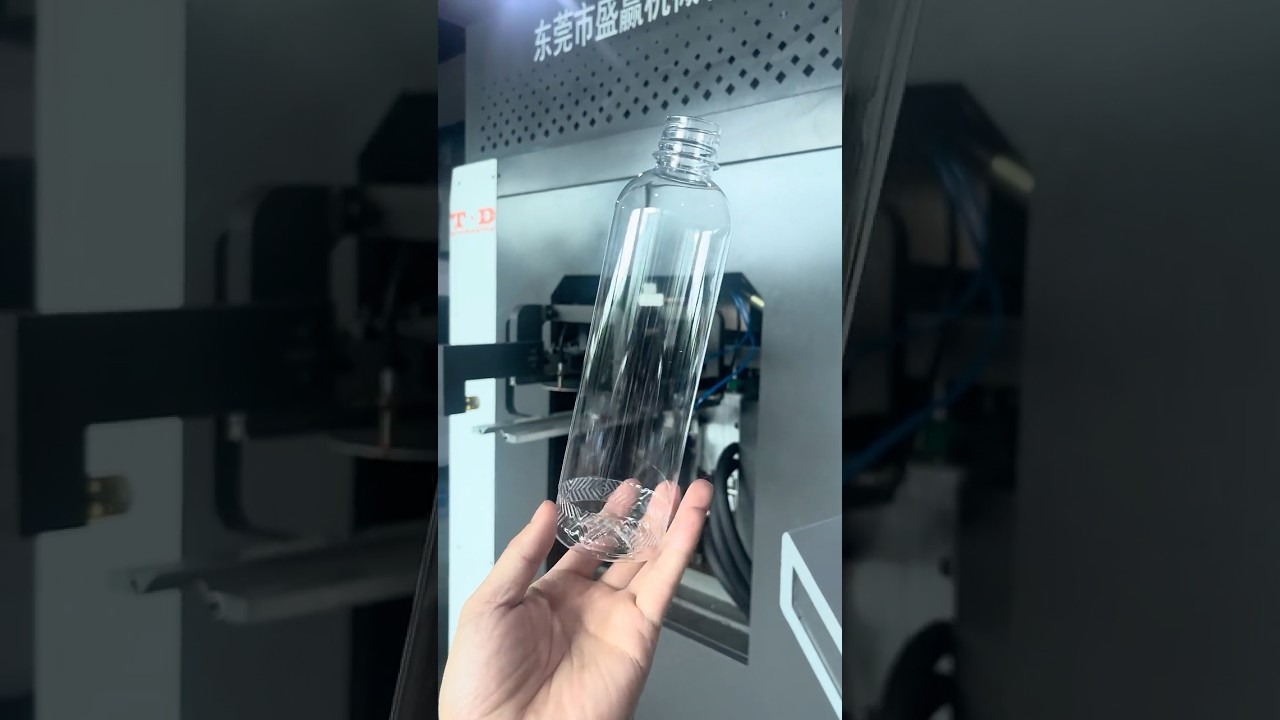 6 Cavities Drinking Water Bottle Making Machine 15,000PHB#bottleblowingmachine #plasticbottle