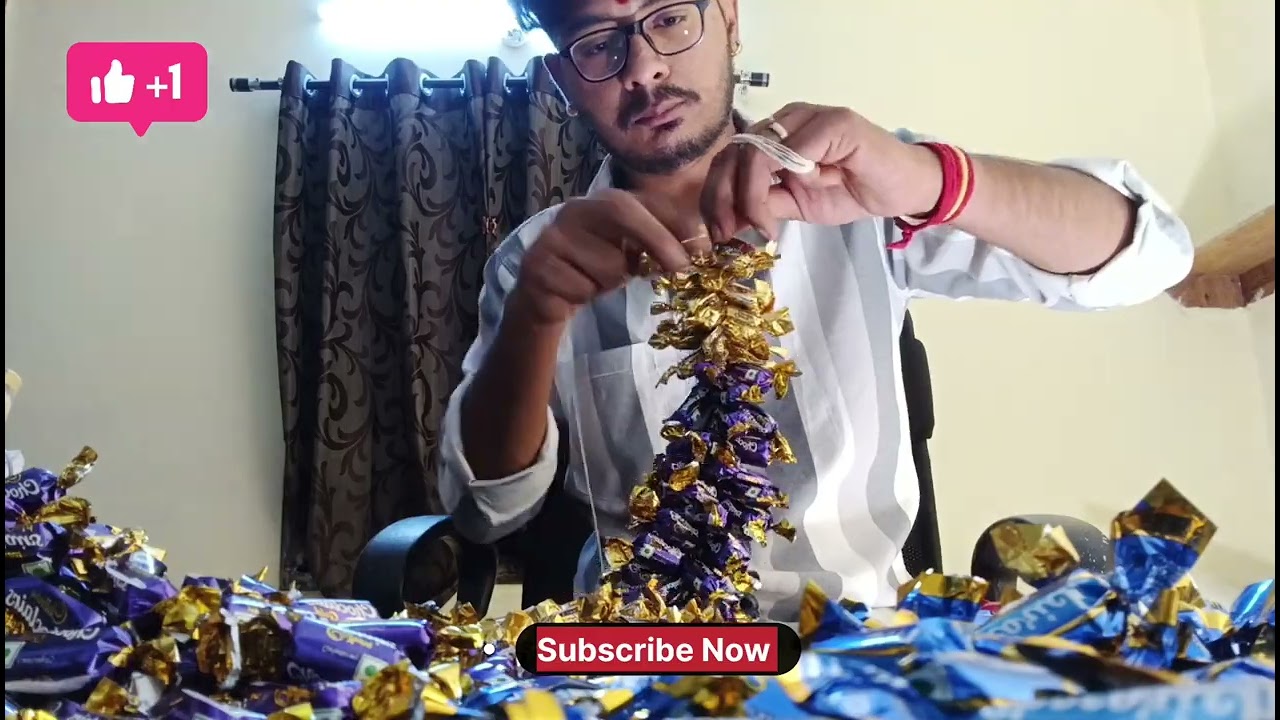 Chocolate garland making video#ytvideo #howtomakechocolateathome #ytshorts #shortvideo #ytshorts 