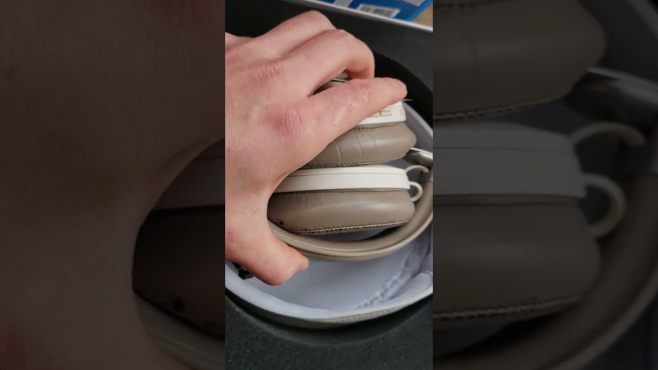 Sennheiser momentum 3 через 2 года постоянной эксплуатации...