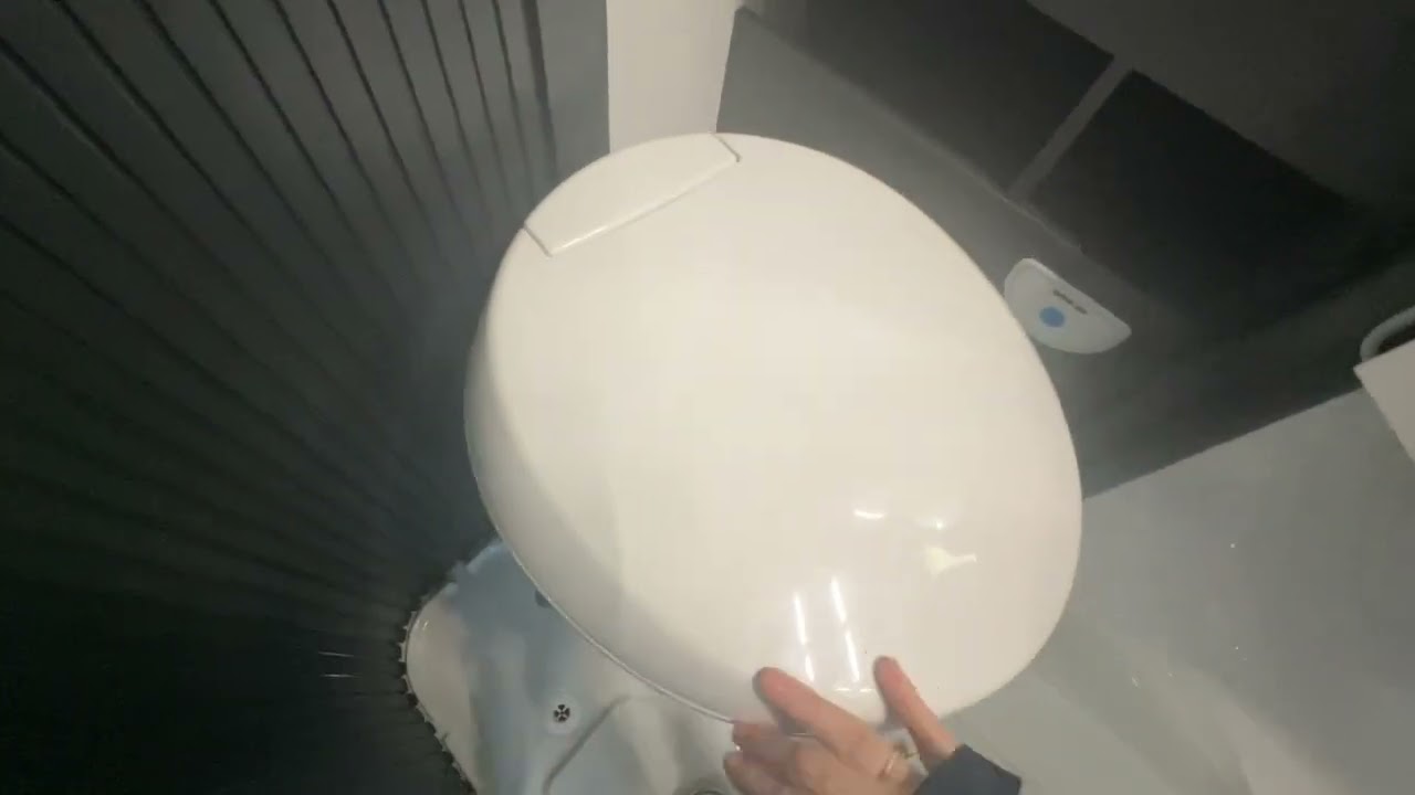 Adria twin 640 SGX Handover Video