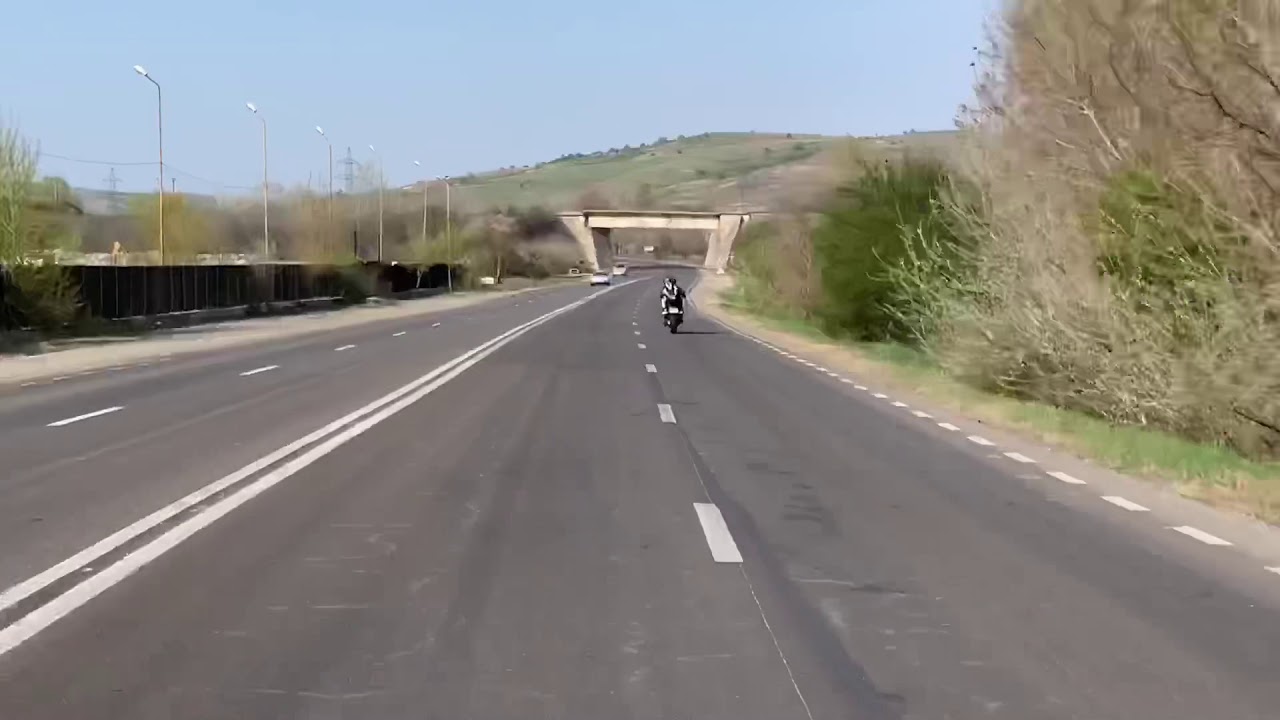 Honda VFR 750 V4 brutal sound exhaust