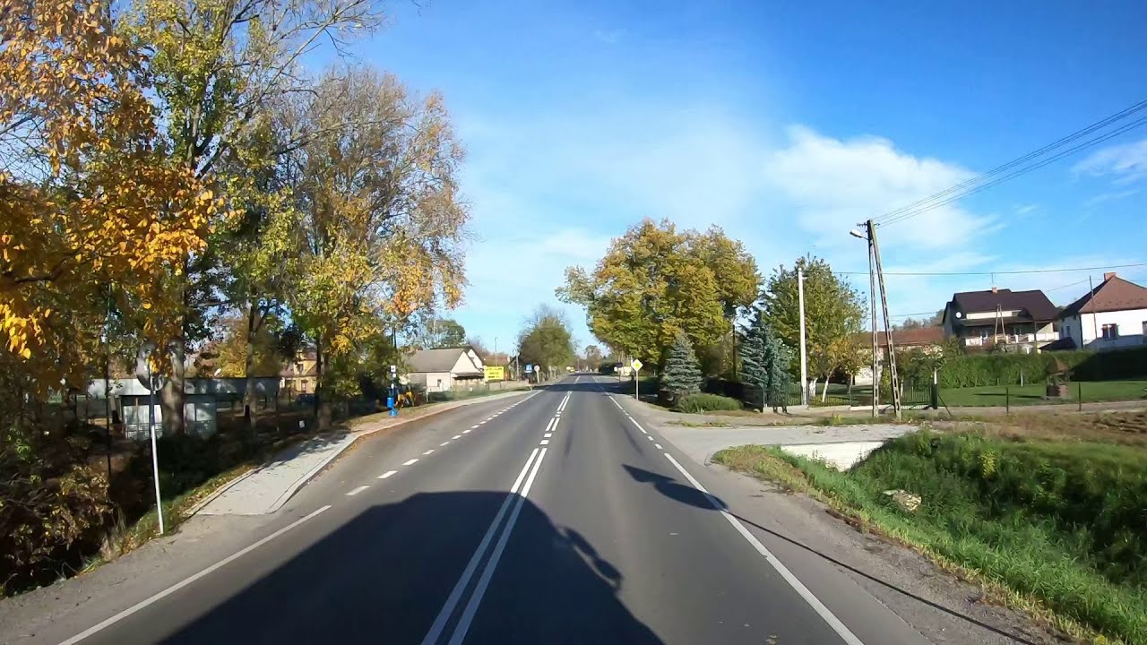 Польша. Малопольское воеводство. Пригород Кракова (Kraków). Едем по Польше. Дороги Польши