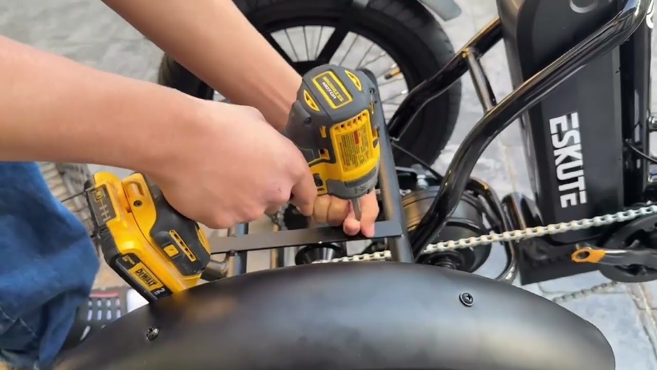 Eskute T300 Folding Electric Trike | Unboxing, Assembly & Test