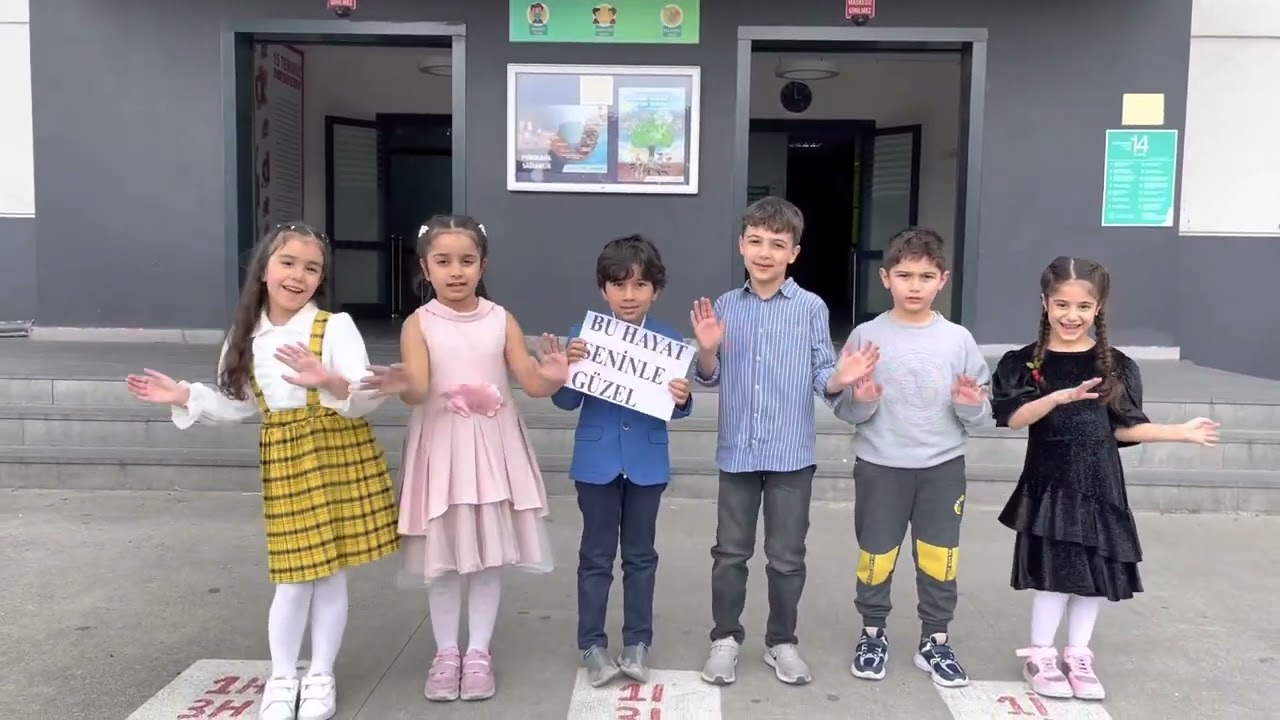 Feyyaz Berker İlkokulu 1-İ Sınıfı Anneler Günü Kutlaması
