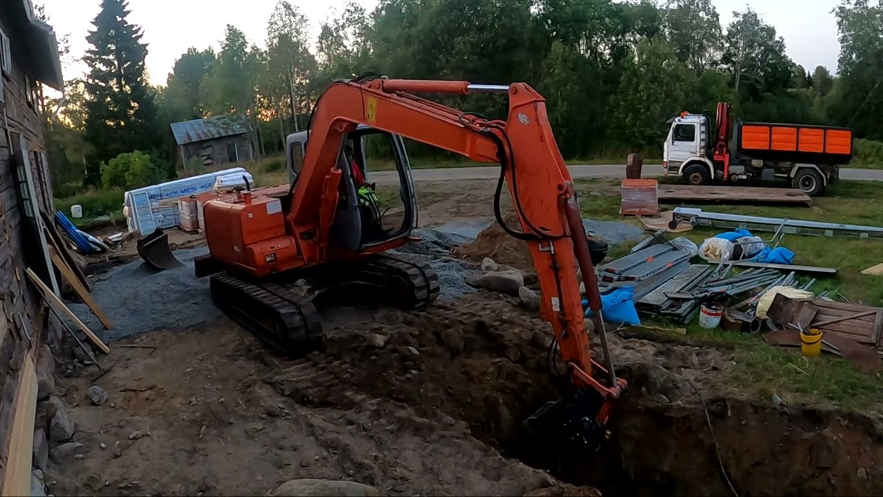 gräver för bergvärme och vatten med hitatchi ex60