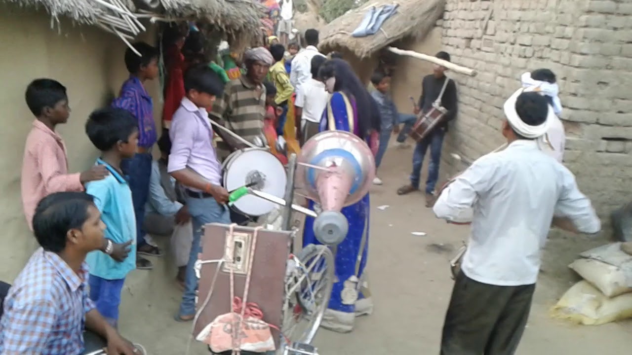 Nach baja video ke shath kaesio party m. 7903089782