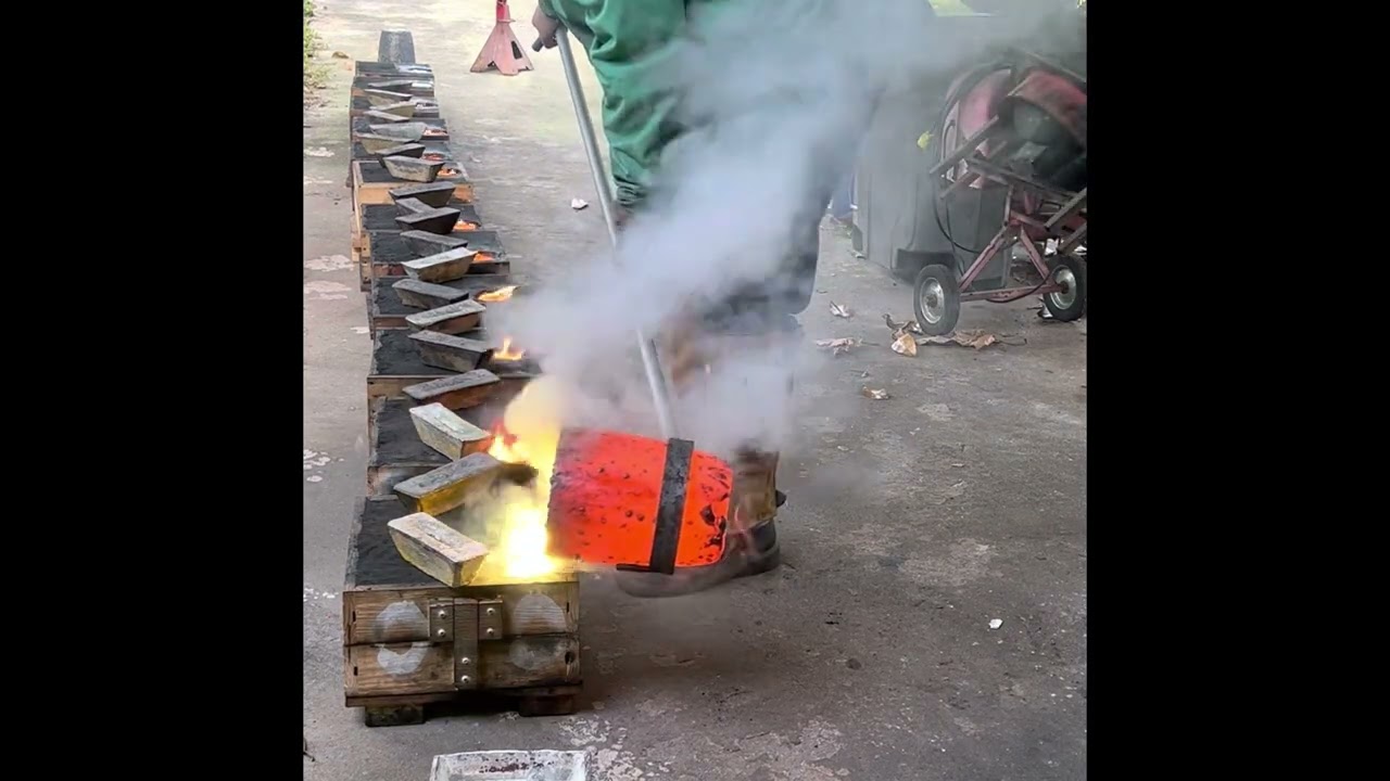 Traditional Sand Casting  of a brass plaque start to end!
