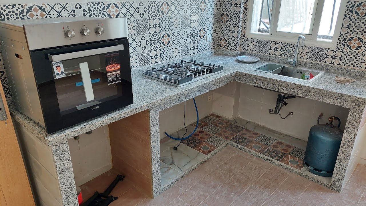 Pro Secrets: How to Precisely Install Granite on a Kitchen Countertop?