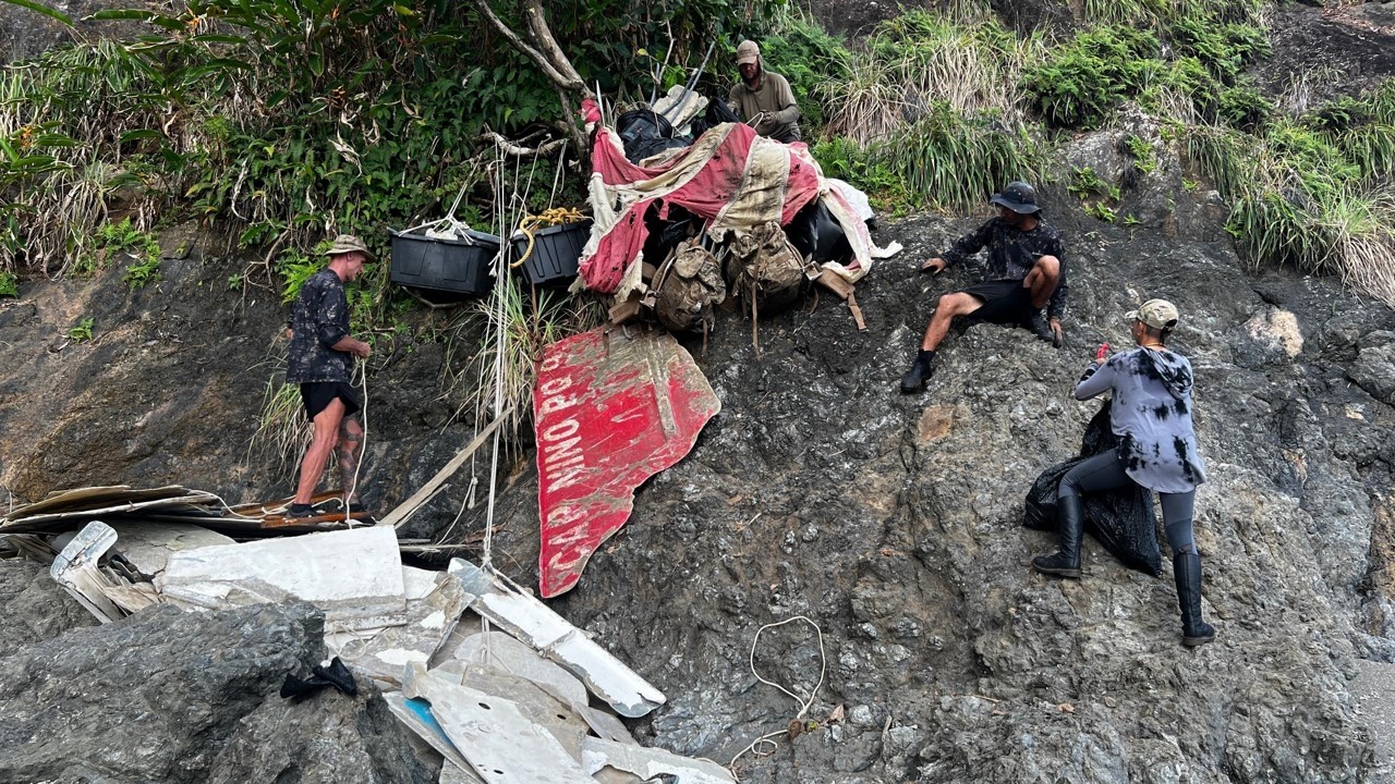 MARINE CONSERVATION CLEANUP I Smashed Illegal Fishing Boat threatening wildlife I Caño Island