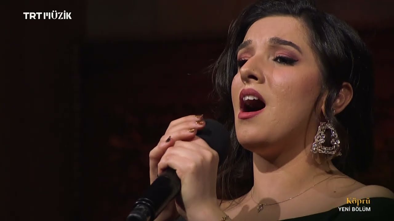 Senem Akdemir - Gül Açtı