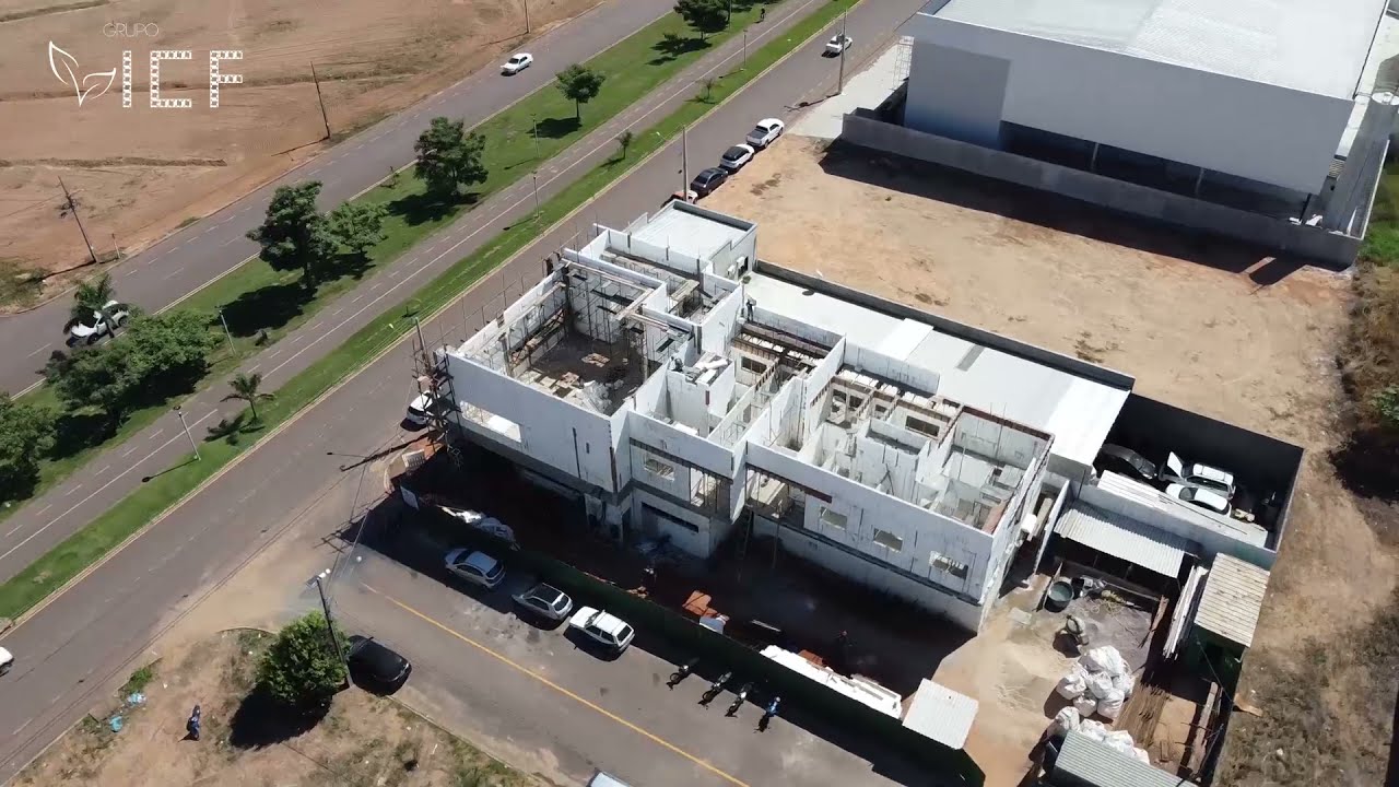 Obra de Isopor(Clínica Veterinária) -  IFORMS ICF Fábrica Nacional