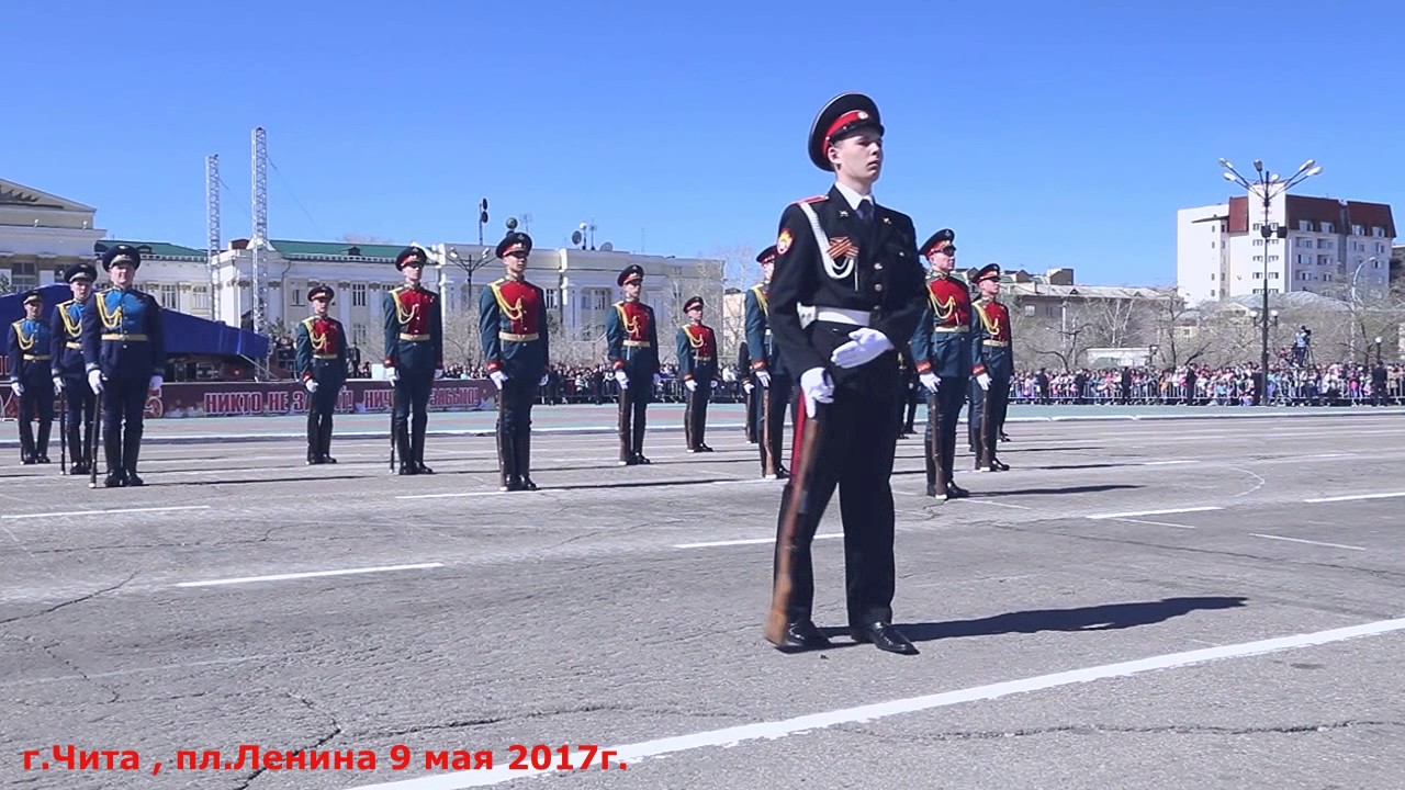 Рота почетного караула Читинского гарнизона 9 мая на параде