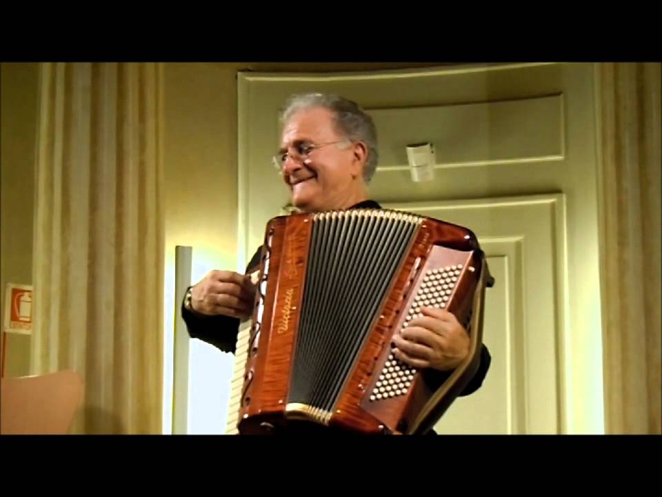 Acordeons Festival 2011 - Frank Marocco - Isn't she lovely - Steve Wonder - VideoCik