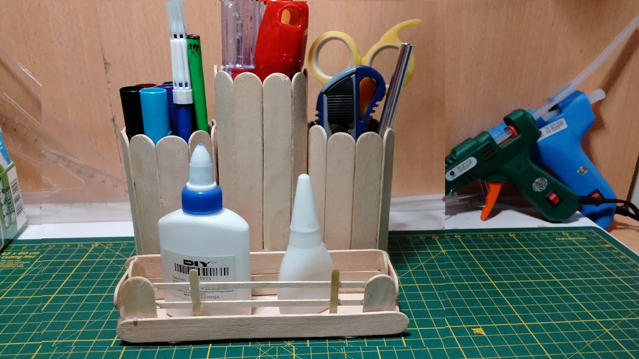 Çubuklardan Kalemlik Yapımı / Making Pen Holders from Ice Cream Sticks / DIY