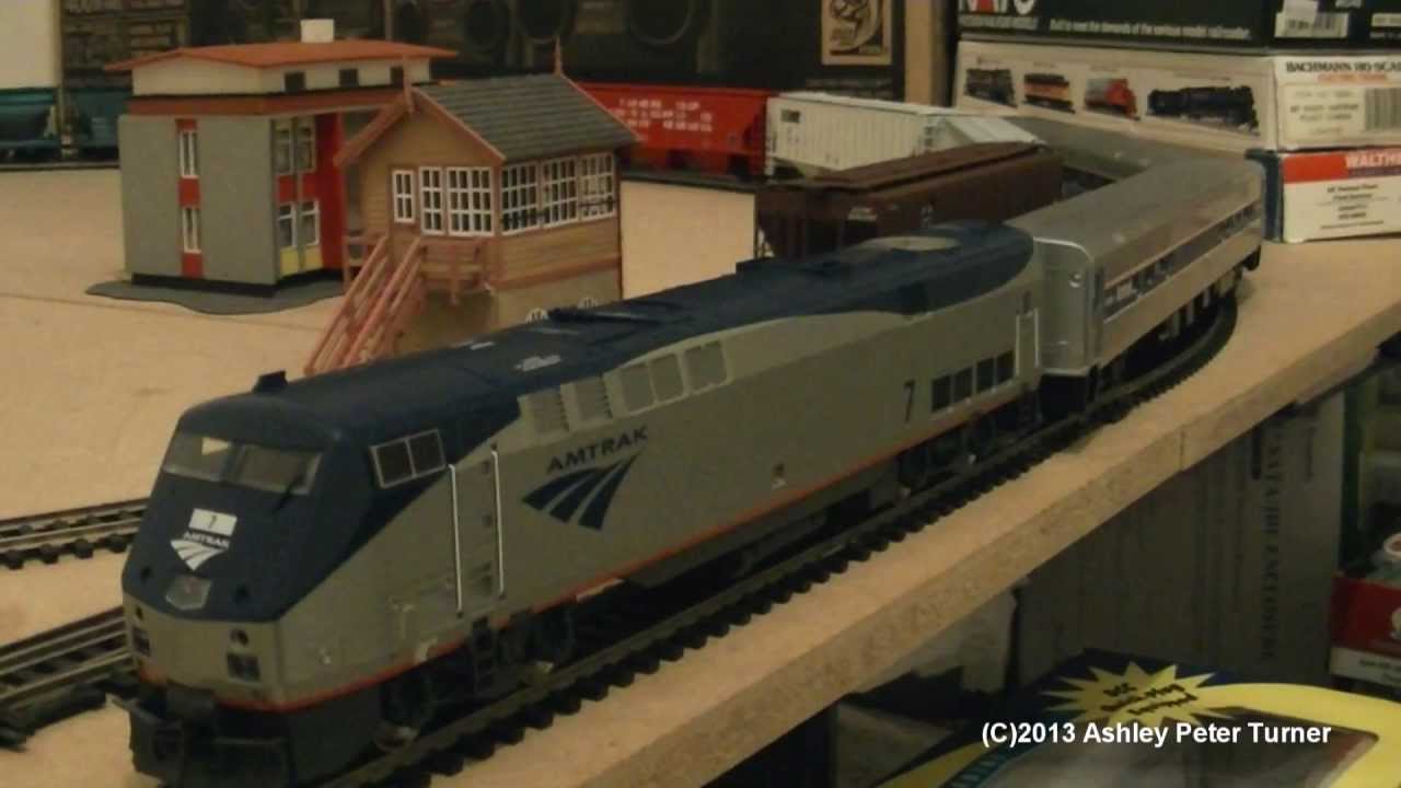 Athearn 99177 GE P42DC Diesel Locomotive #7 Amtrak Phase V (HO Scale) Review HD