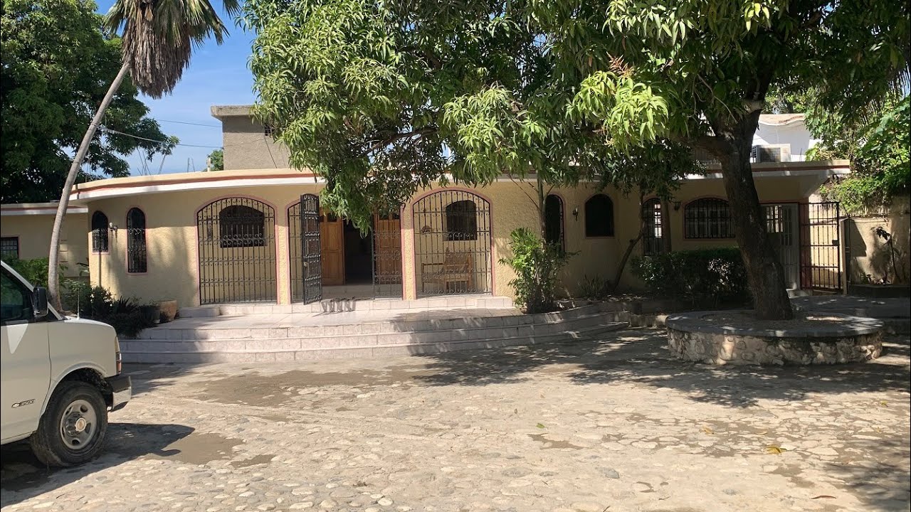 Dual-Occupancy Property for Rent | Two Houses | Tabarre 42, Port-au-Prince, Haiti - 10 Bedrooms