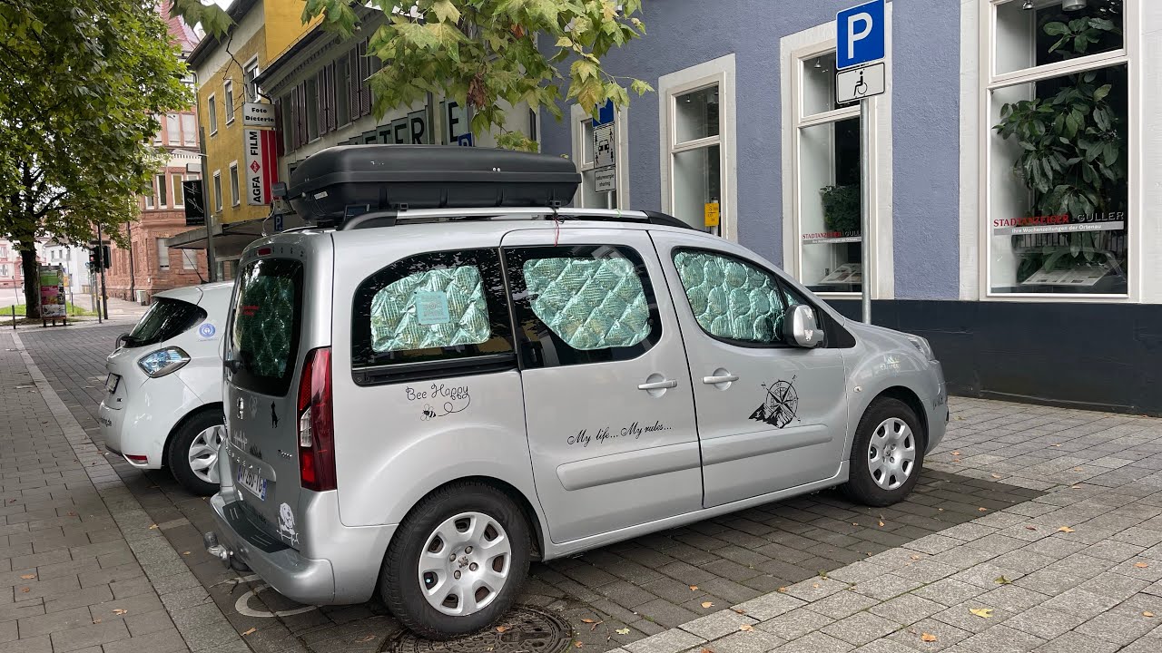 AMÉNAGEMENT MINIVAN #roadtrip #van #vanlifevoyages #découverte #minivan #minicamper #minicampervan 