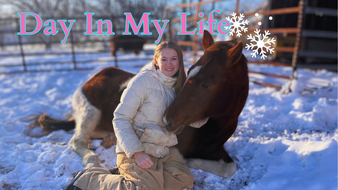 Day in the life of a HOMESCHOOLING TEENAGE FARM GIRL | Farm Vlog 💖