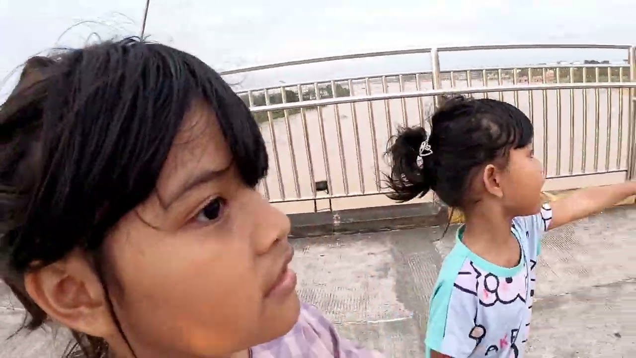 Jalan Sore ke Sungai Batanghari Kota Jambi