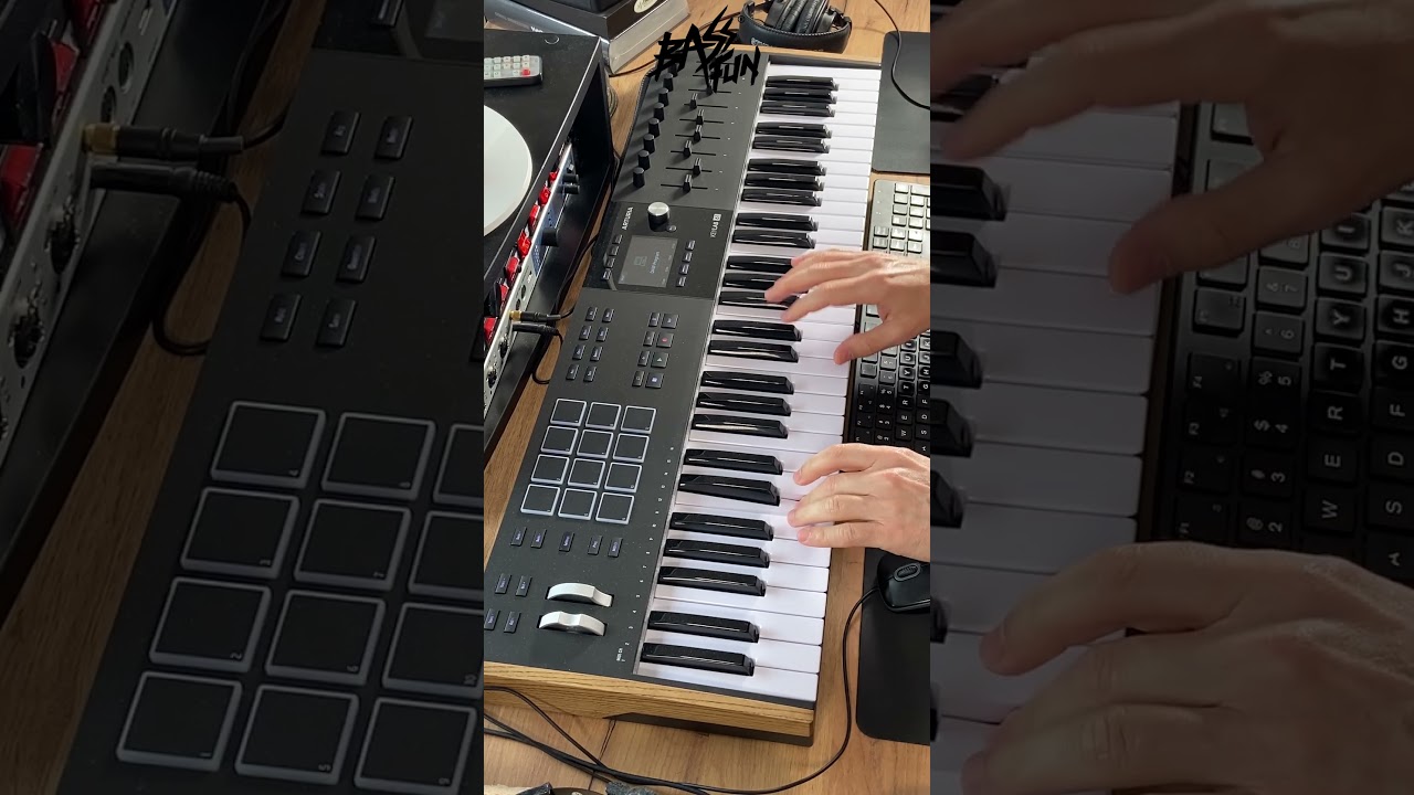 Italo Disco Bass DX7 80s #80s #discomusic #80sinspired