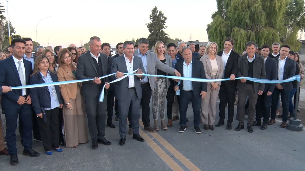 Orrego inauguró las obras de repavimentación de la Ruta 153 en la localidad de Los Berros, Sarmiento