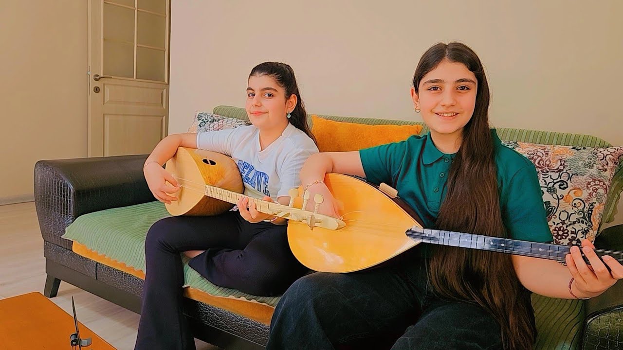 CANLI YAYINDAYIZ.  İZLEMEYENLER KACIRANLAR ÜZÜLÜR... BİZİ NEREDEN İZLİYORSUNUZ YAZIN SELAM GONERELIM