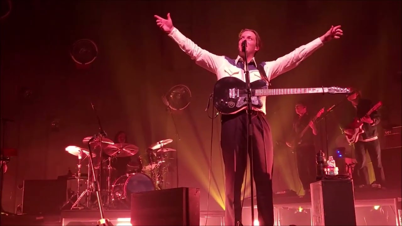 George Ezra - Cassy O' @ The London Palladium 12/04/22