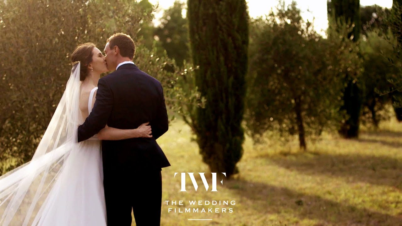 Traditional English Wedding in France | Chateau de Massillan Wedding