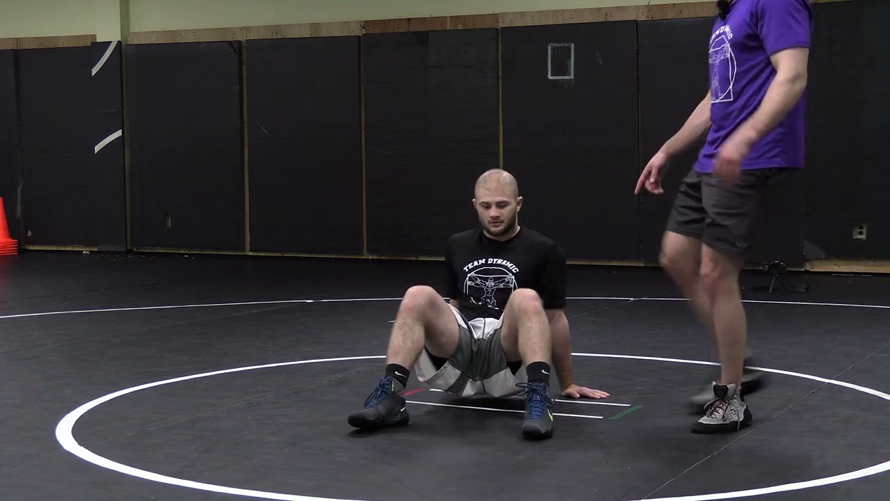 BEGINNER WRESTLING FUNDAMENTAL - The Hip Heist