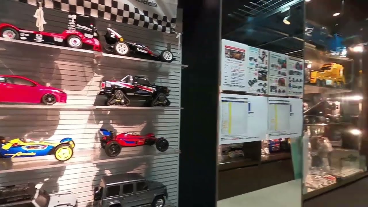 World Hobby shop tour - Stop 21 - Tamiya Plamodel Factory Shinbashi  - Tokyo | Japan KYOSHO RCMART