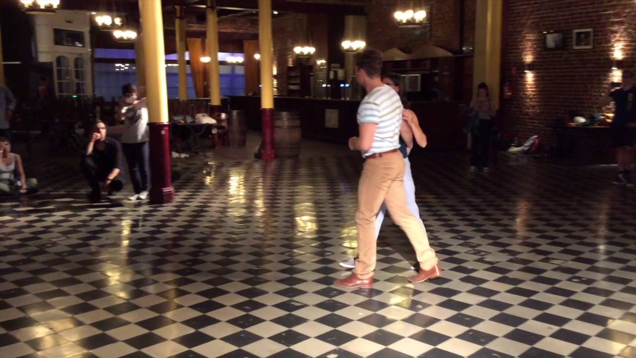 Lindy hop lesson : Texas Tommy + variations