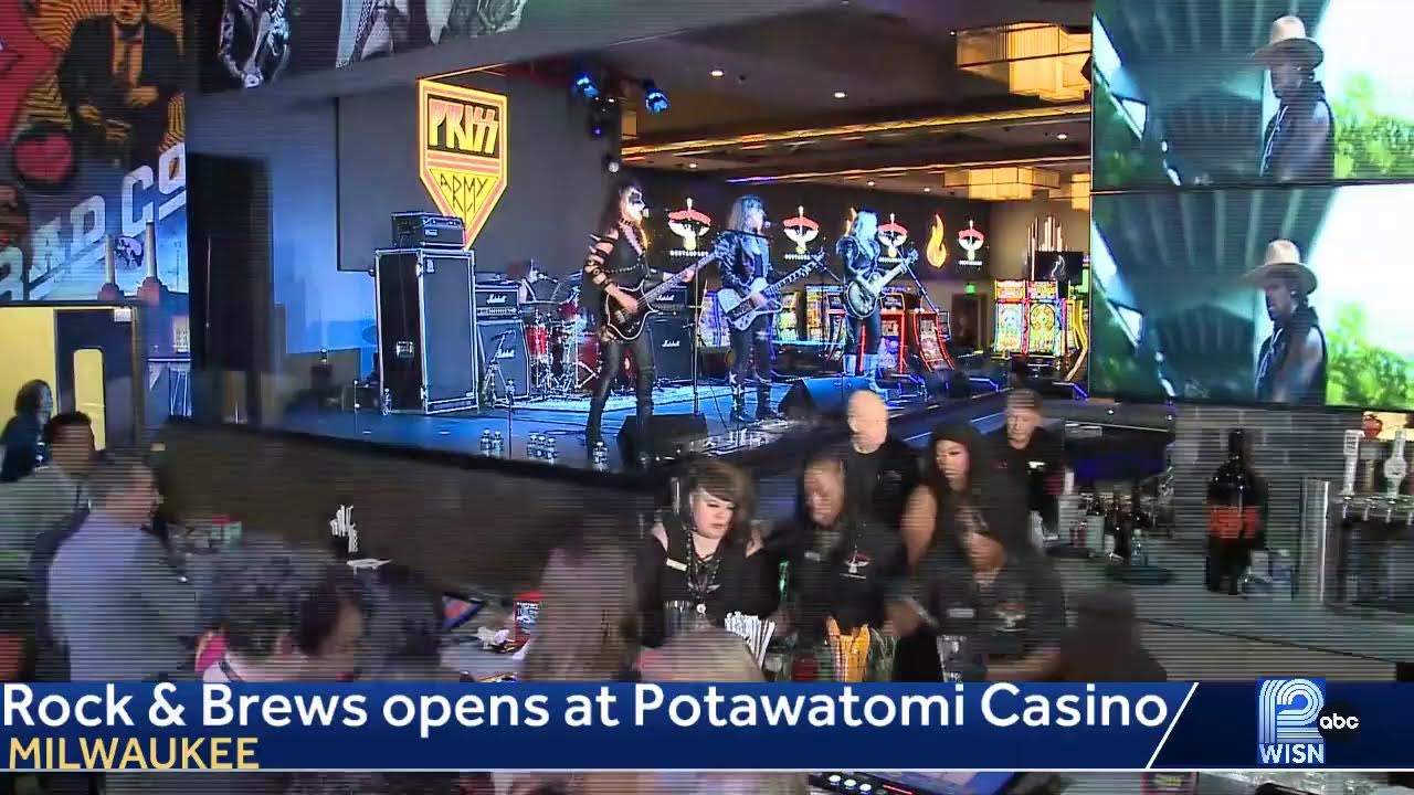 Paul Stanley and Gene Simmons of KISS open Rock & Brews