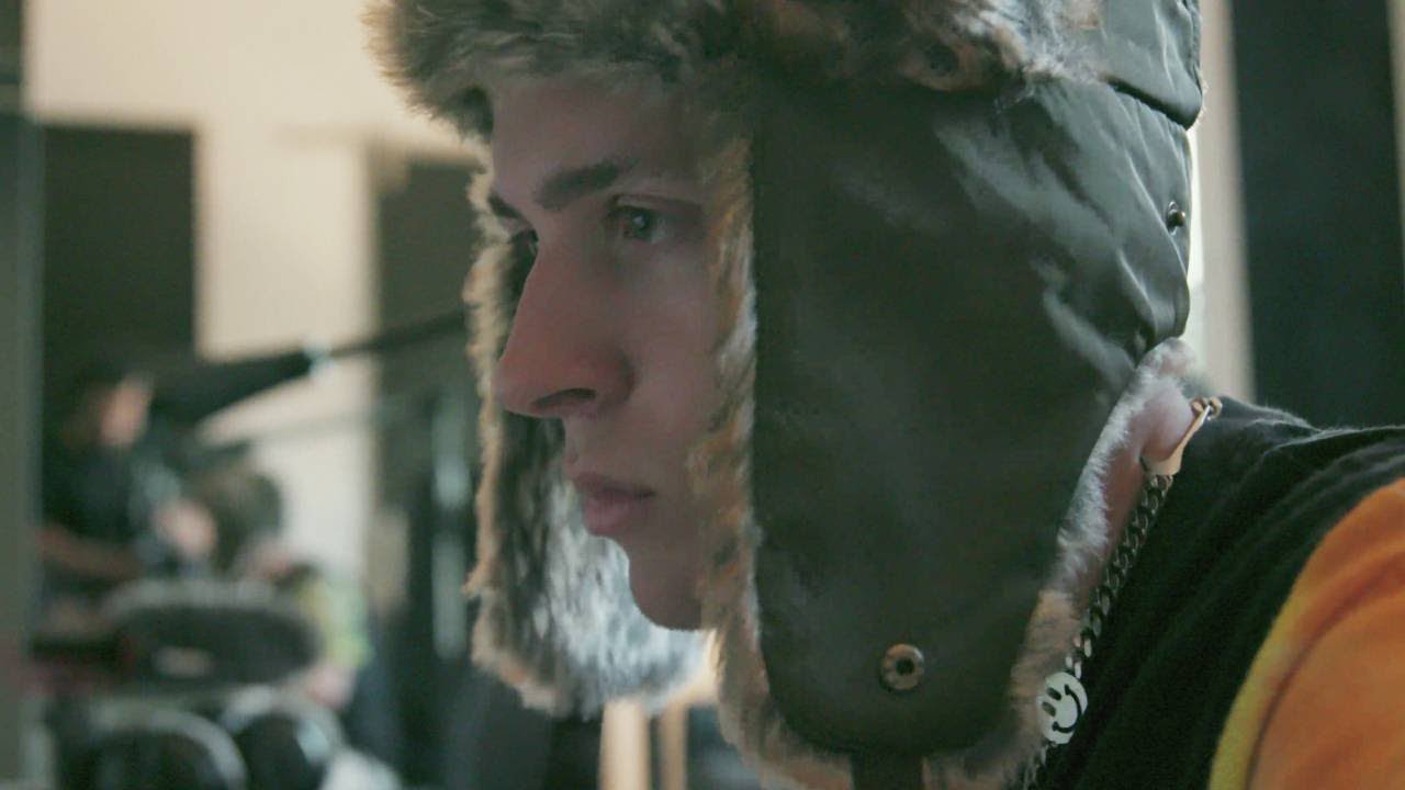 3 beats on camera for the first time