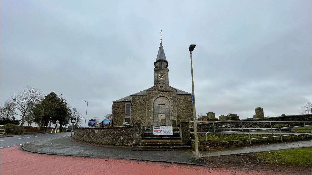 Carstairs Parish Church and graveyard Scotland #Graveyard ￼#ghosts #paranormal #abandoned #cemetery