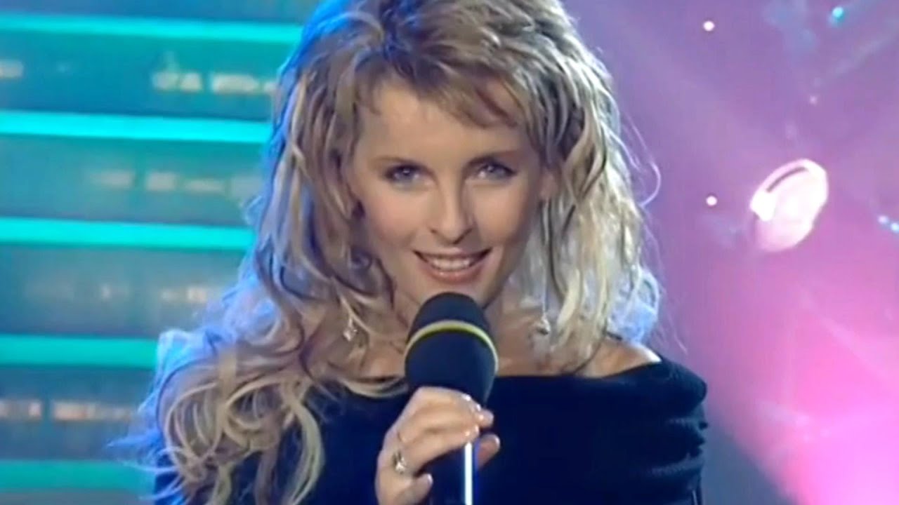 Iveta Bartošová | September Lady | 2003 | TV 3