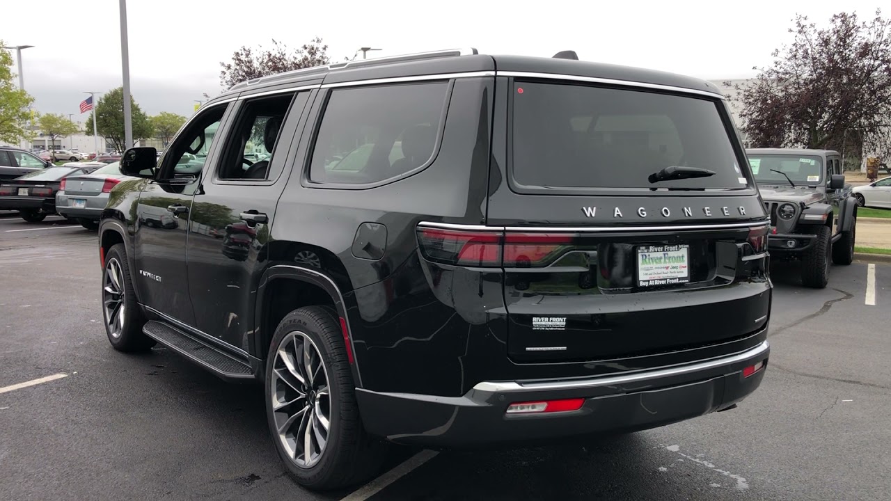 2022 Jeep Wagoneer