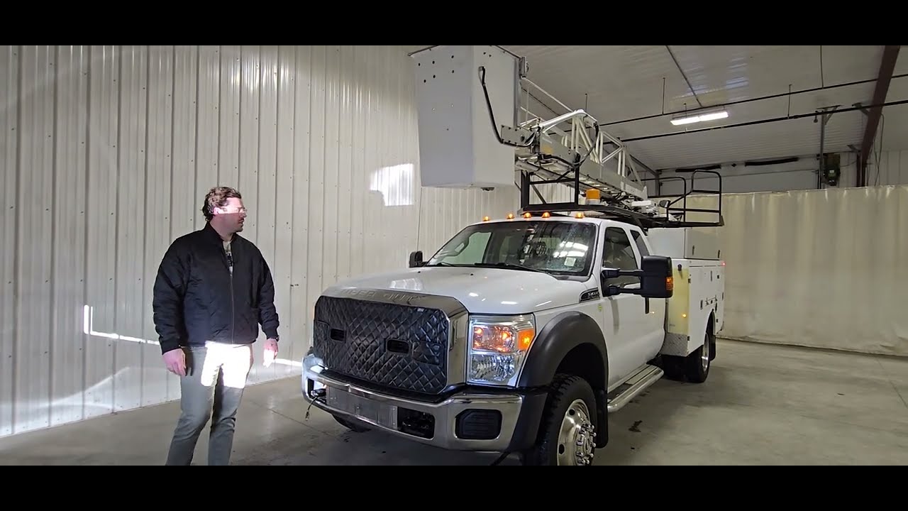 5311P 2013 Ford F-450 with a Telelift aerial platform