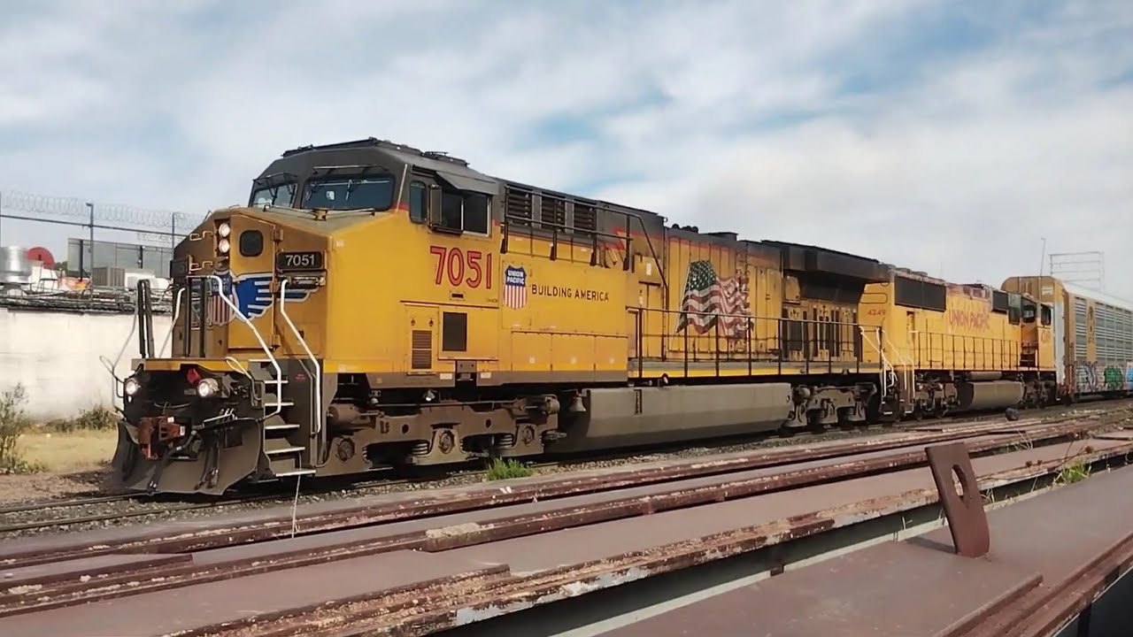 UP GE C44ACM 