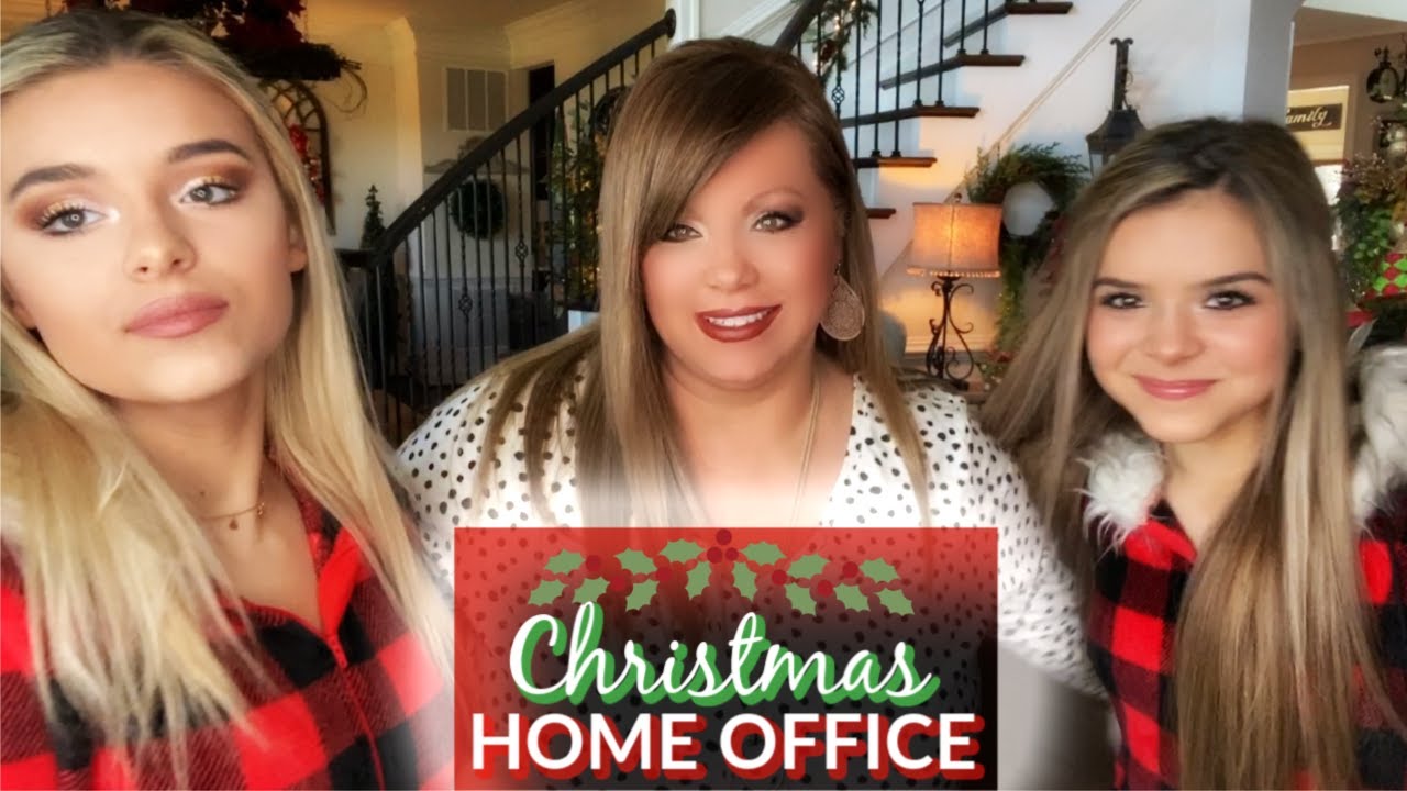 Home Office Decorated for Christmas! Decorate with me