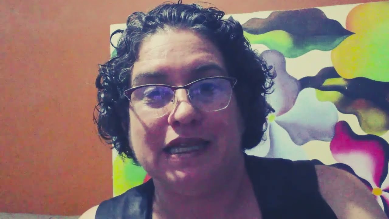 Introducci&oacute;n Poes&iacute;a Biling&uuml;e