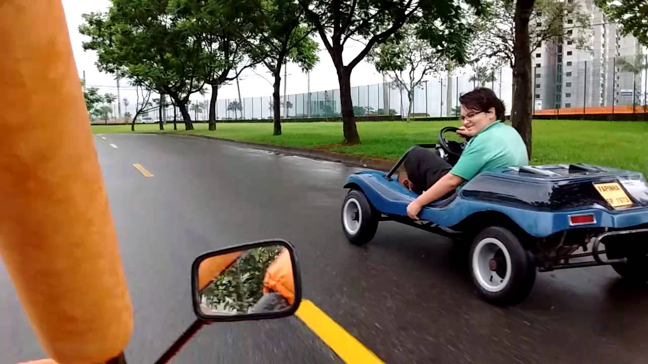 fapinha fritando pneu corrida 4