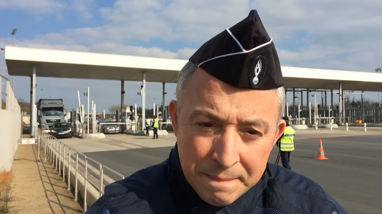Contrôles routiers renforcés à la barrière de péage