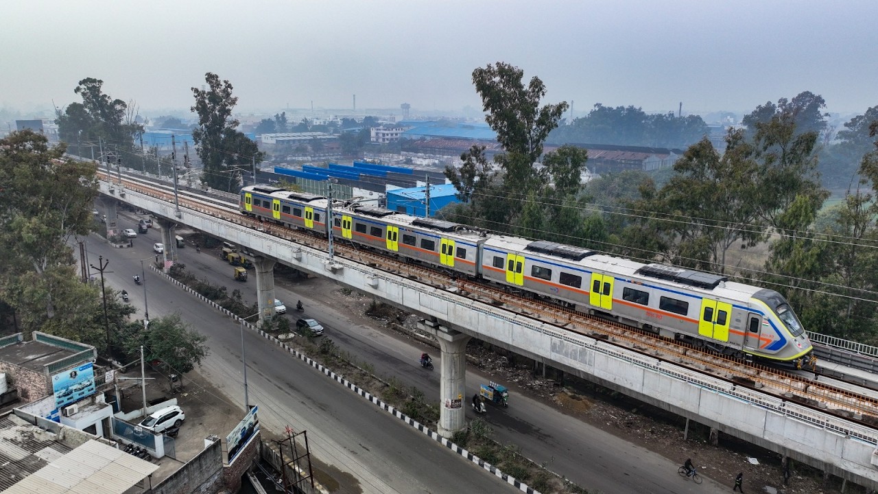दिल्ली से मेरठ के बीच तेज रफ्तार ट्रेन सफर, देखिए यमुना नदी के ऊपर से कैसे निकली ट्रेन @NewsStation