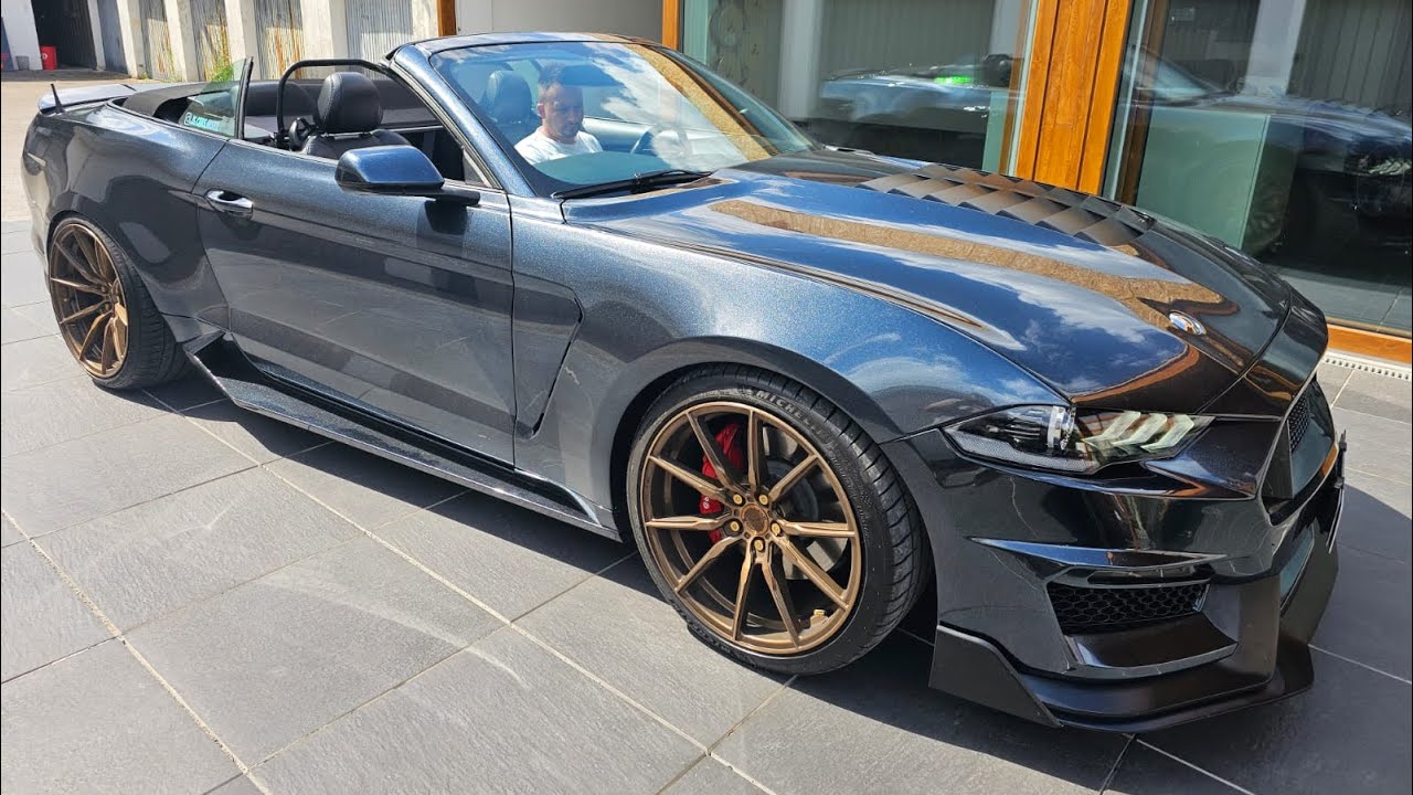Ford Mustang - HiFi Upgrade
