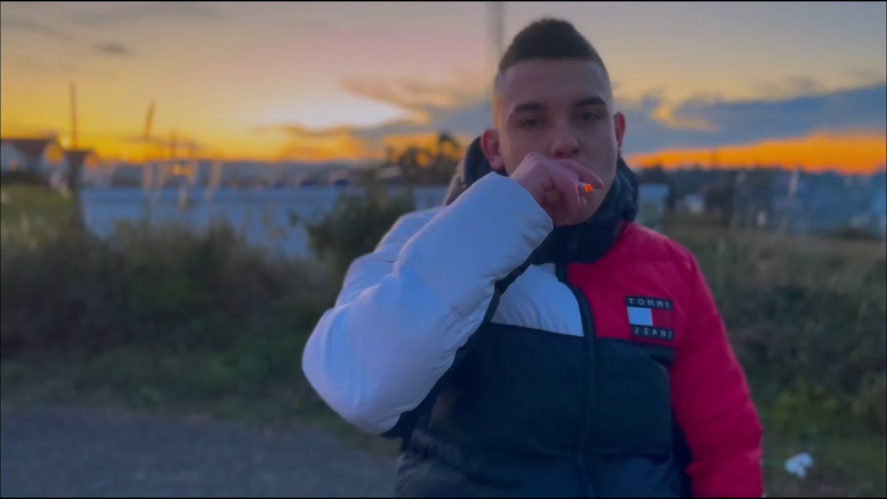 Regaoner - Cuando Quieras (Prod. Bian) (Vídeo Oficial)