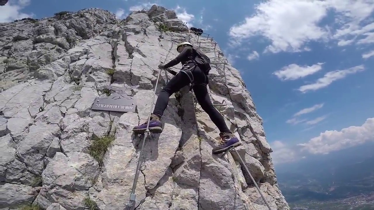 SPETTACOLARE!!! Ferrata delle aquile