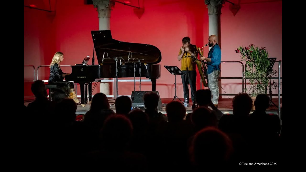 Casa Forte - Edu Lobo_Gabriel Grossi Stefania Tallini feat Massimo Valentini 2025