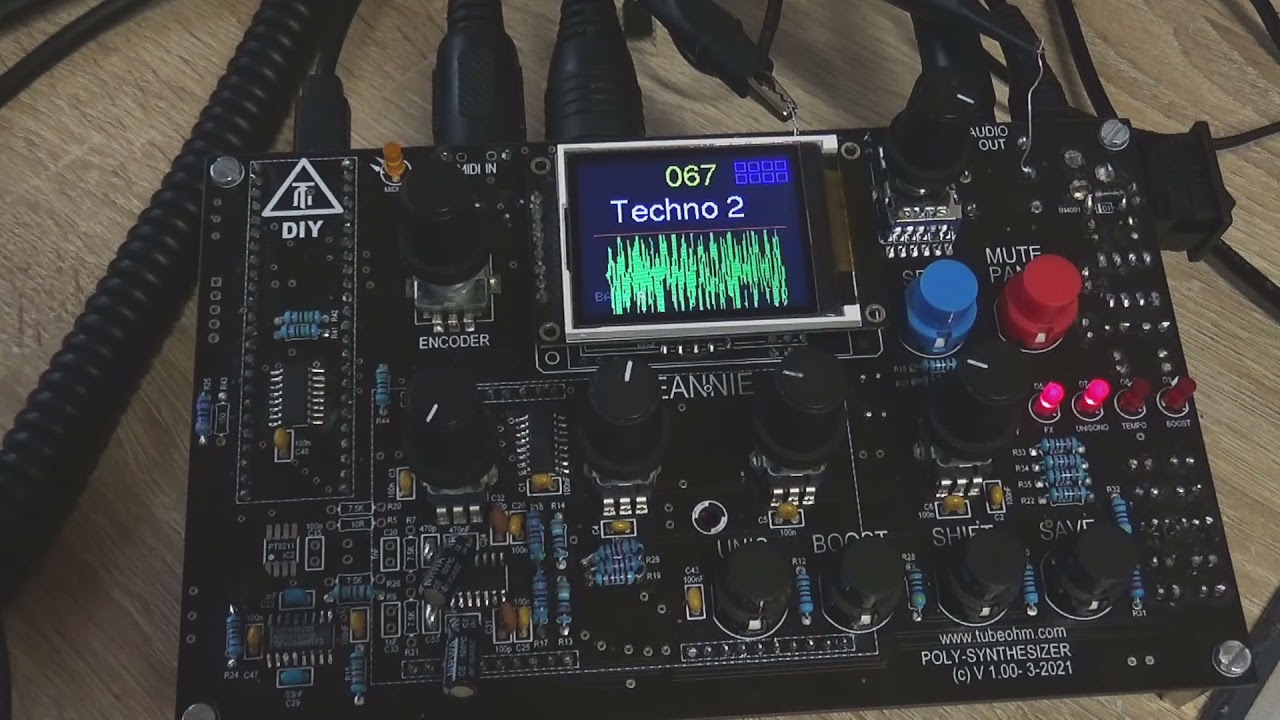 Teensy 4.1 Polyphonic DIY Synthesizer