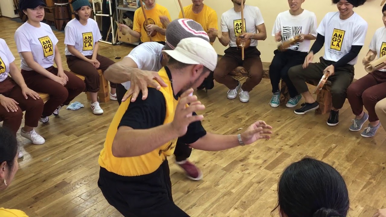 Contra Mestre Xandão vadiando com Mestre kenji shibata
